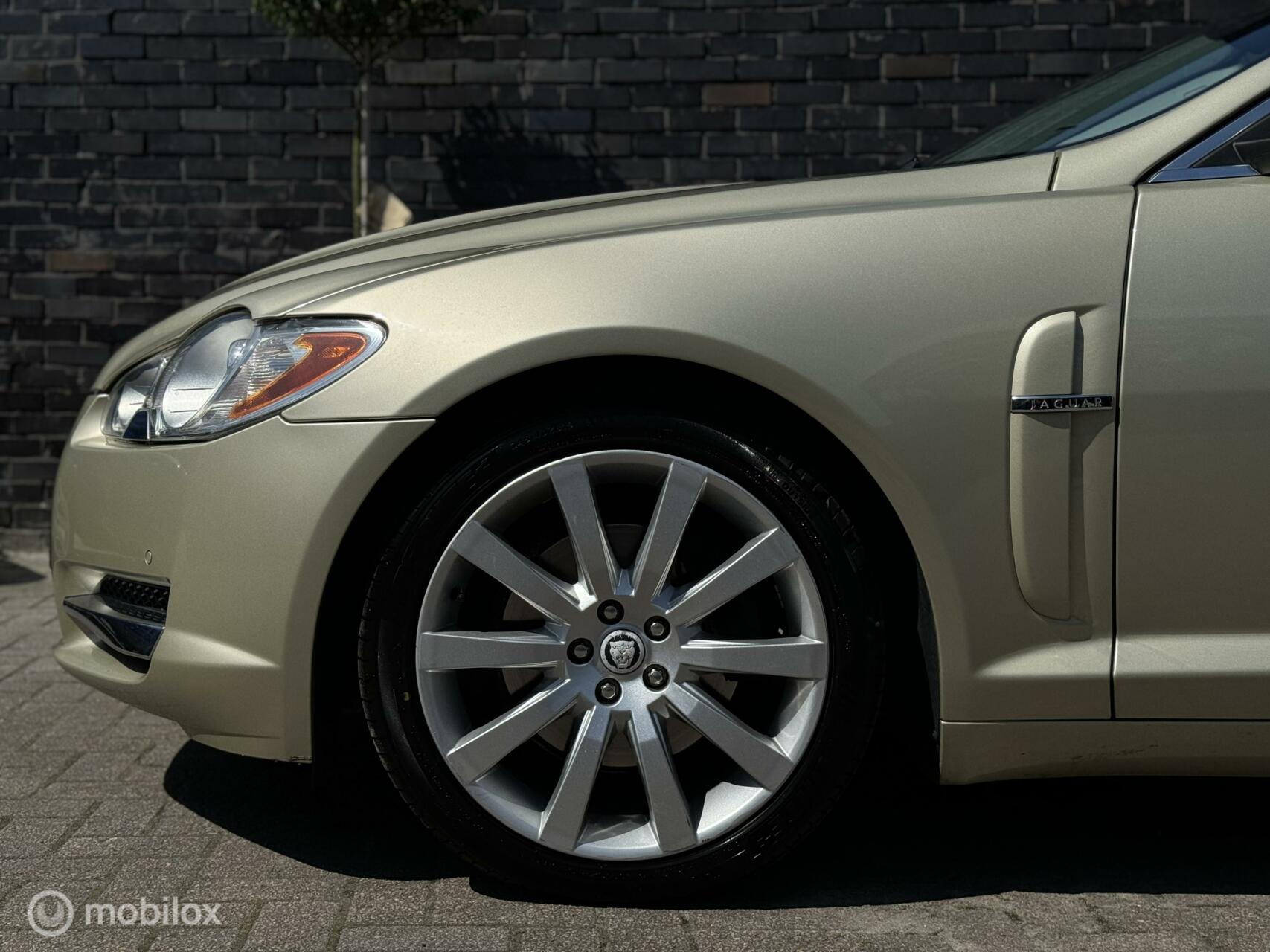 Foto van Jaguar XF