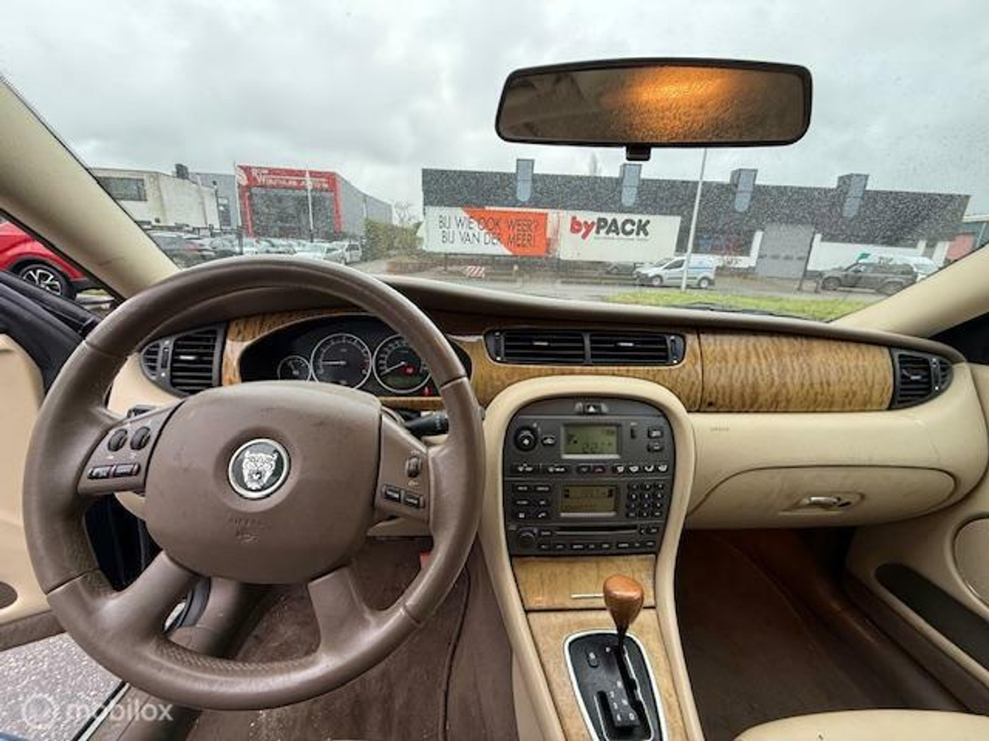 Foto van Jaguar X-type