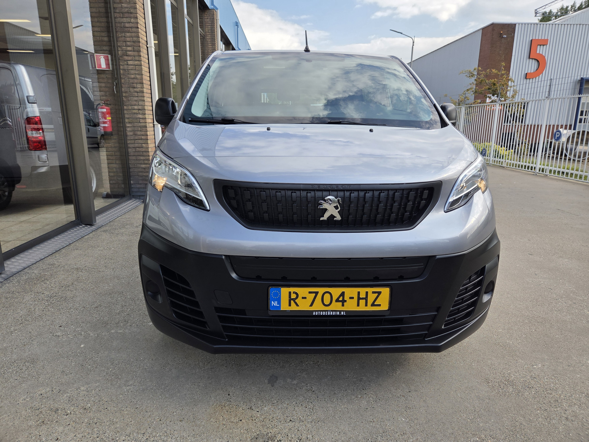 Foto van Peugeot Expert