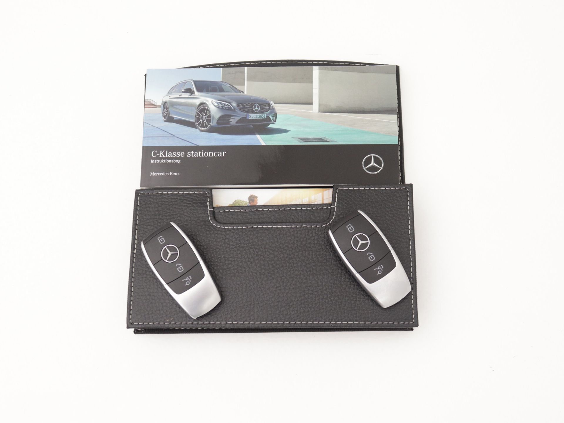Foto van Mercedes-Benz C 200