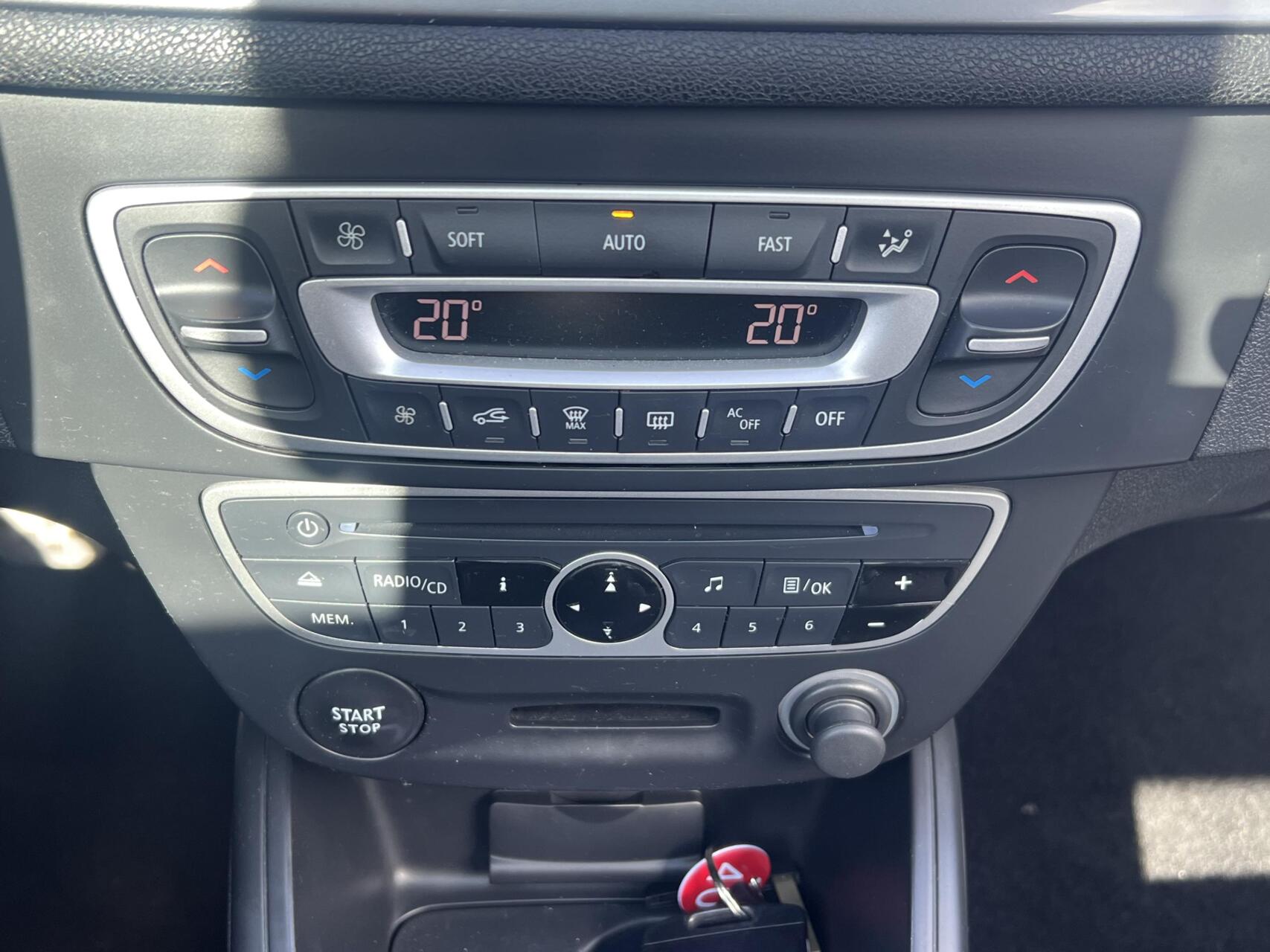 Foto van Renault Megane Coupe-cabriolet