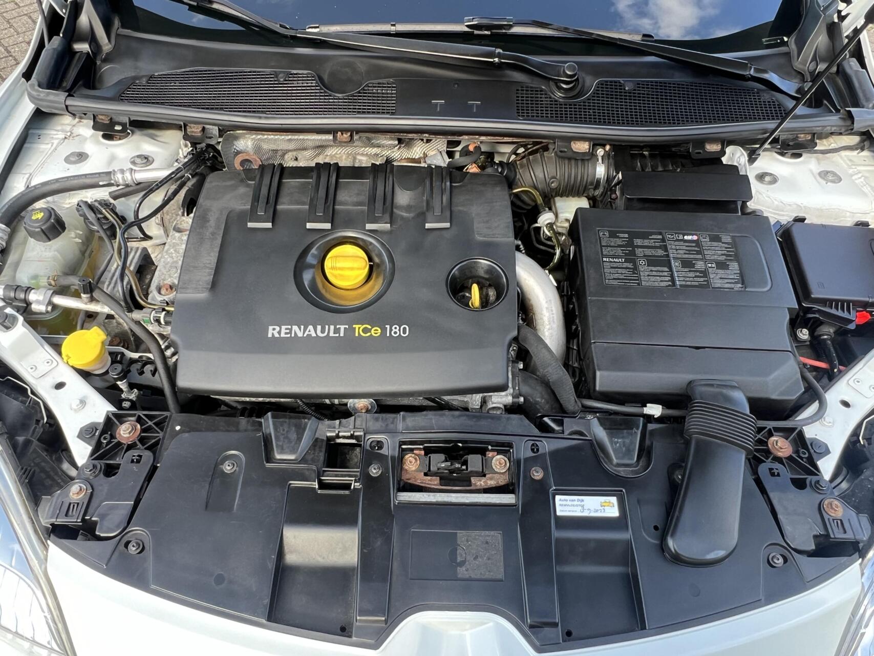 Foto van Renault Megane Coupe-cabriolet