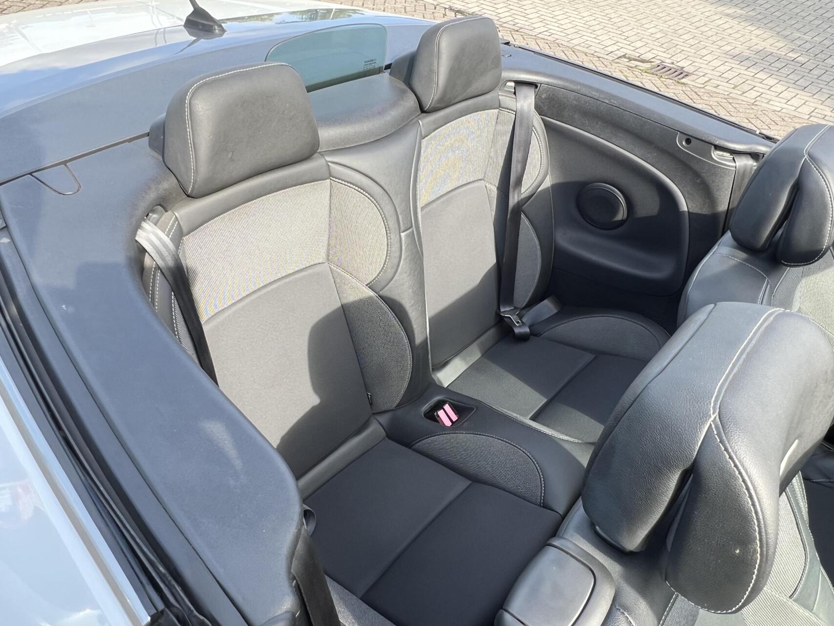 Foto van Renault Megane Coupe-cabriolet