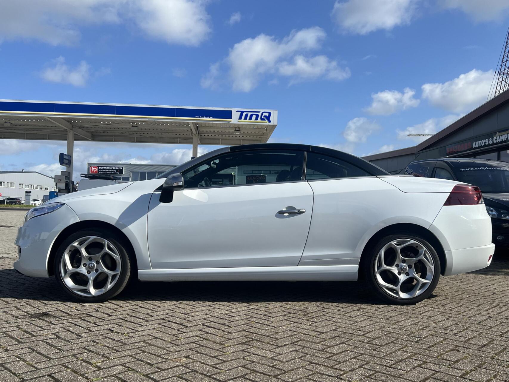 Foto van Renault Megane Coupe-cabriolet