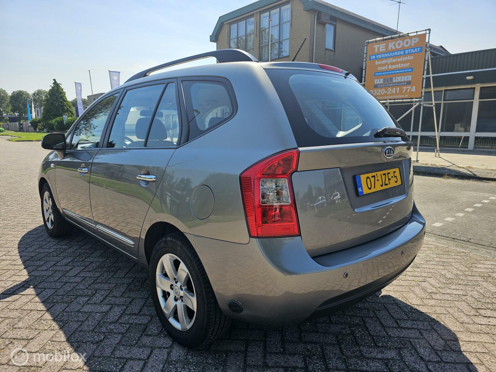 Foto van Kia Carens