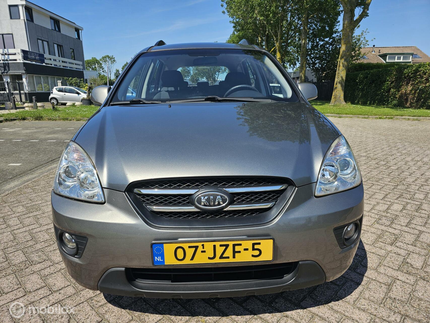 Foto van Kia Carens
