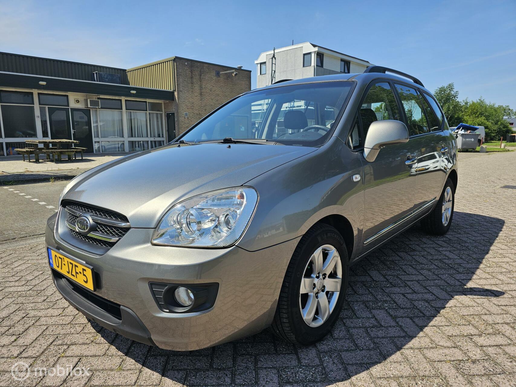Foto van Kia Carens