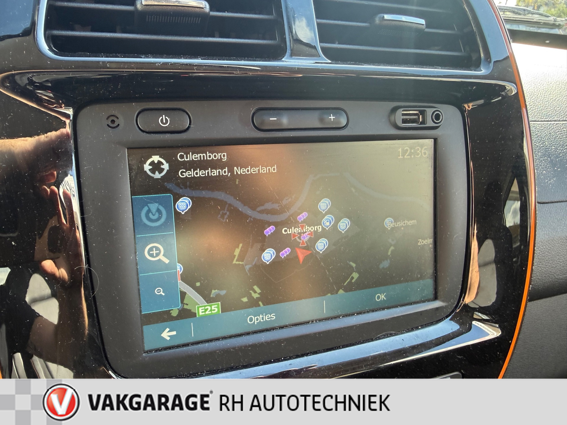 Foto van Dacia Spring