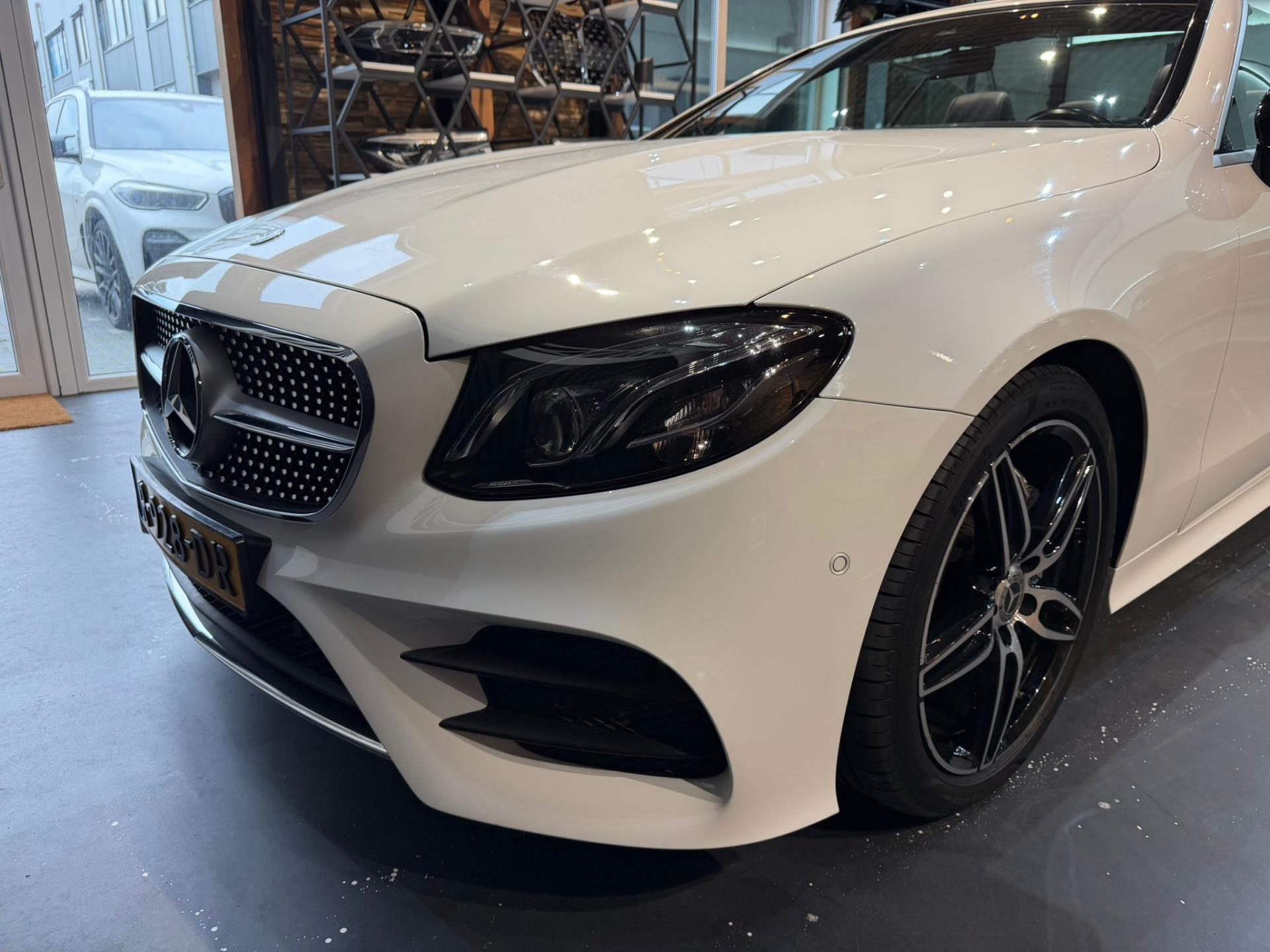 Foto van Mercedes-Benz E 200
