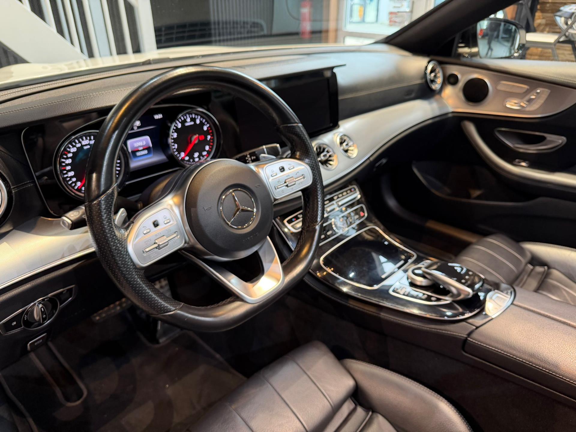 Foto van Mercedes-Benz E 200