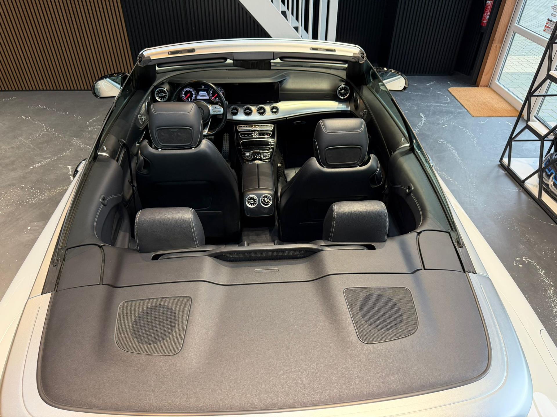 Foto van Mercedes-Benz E 200