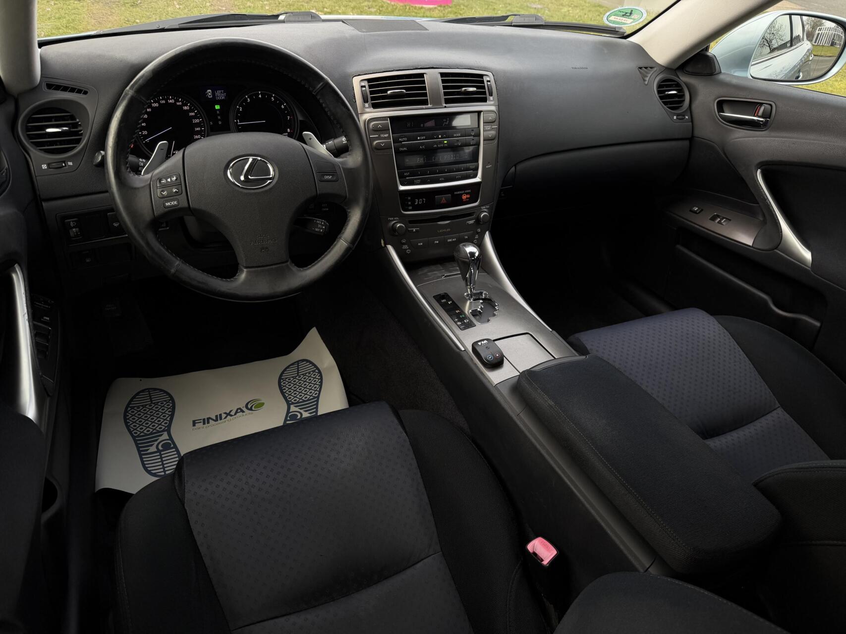 Foto van Lexus Lexus Is250