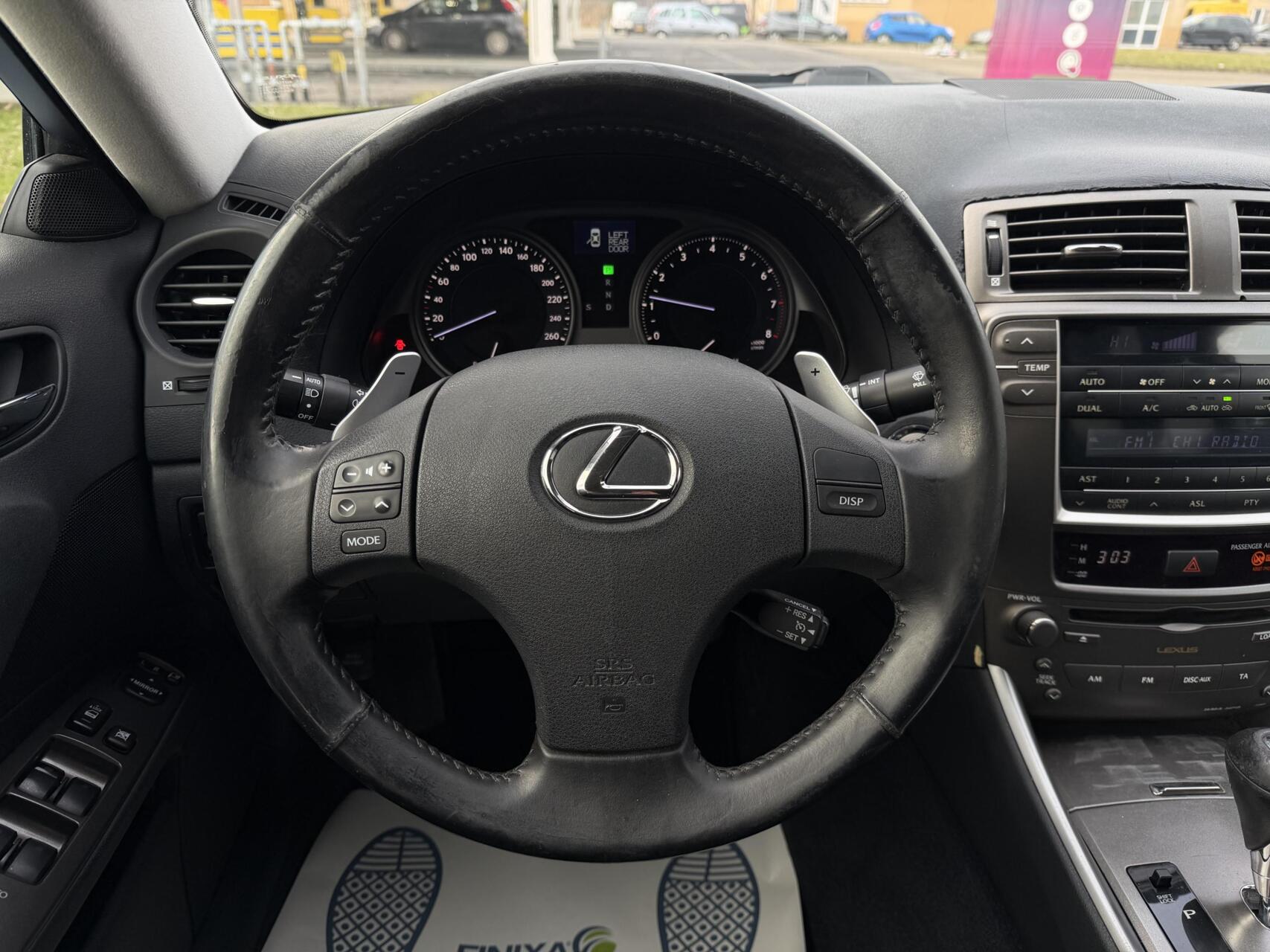 Foto van Lexus Lexus Is250