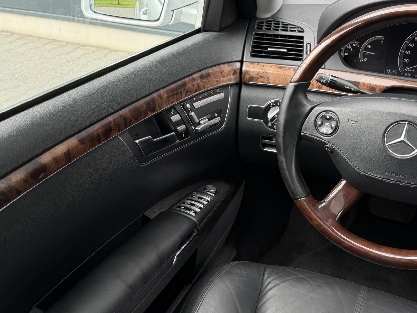 Foto van Mercedes-Benz S 500
