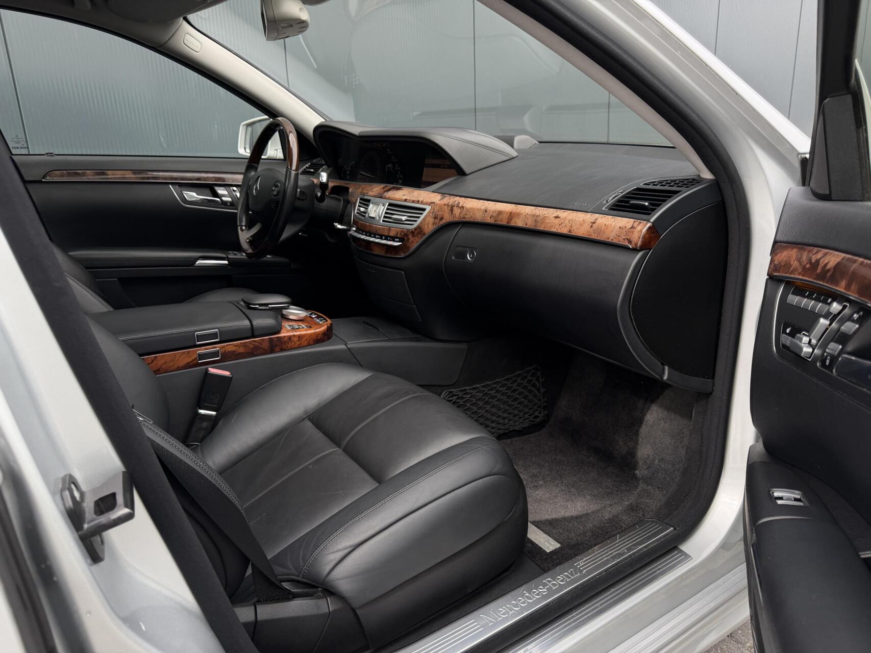 Foto van Mercedes-Benz S 500