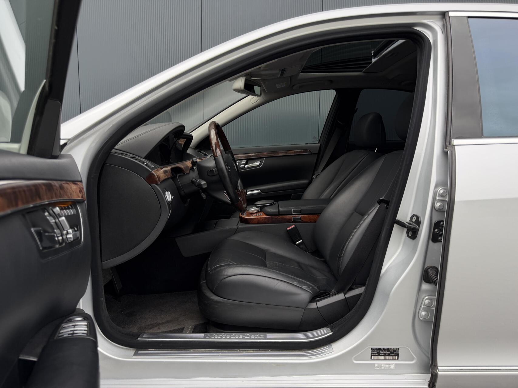 Foto van Mercedes-Benz S 500