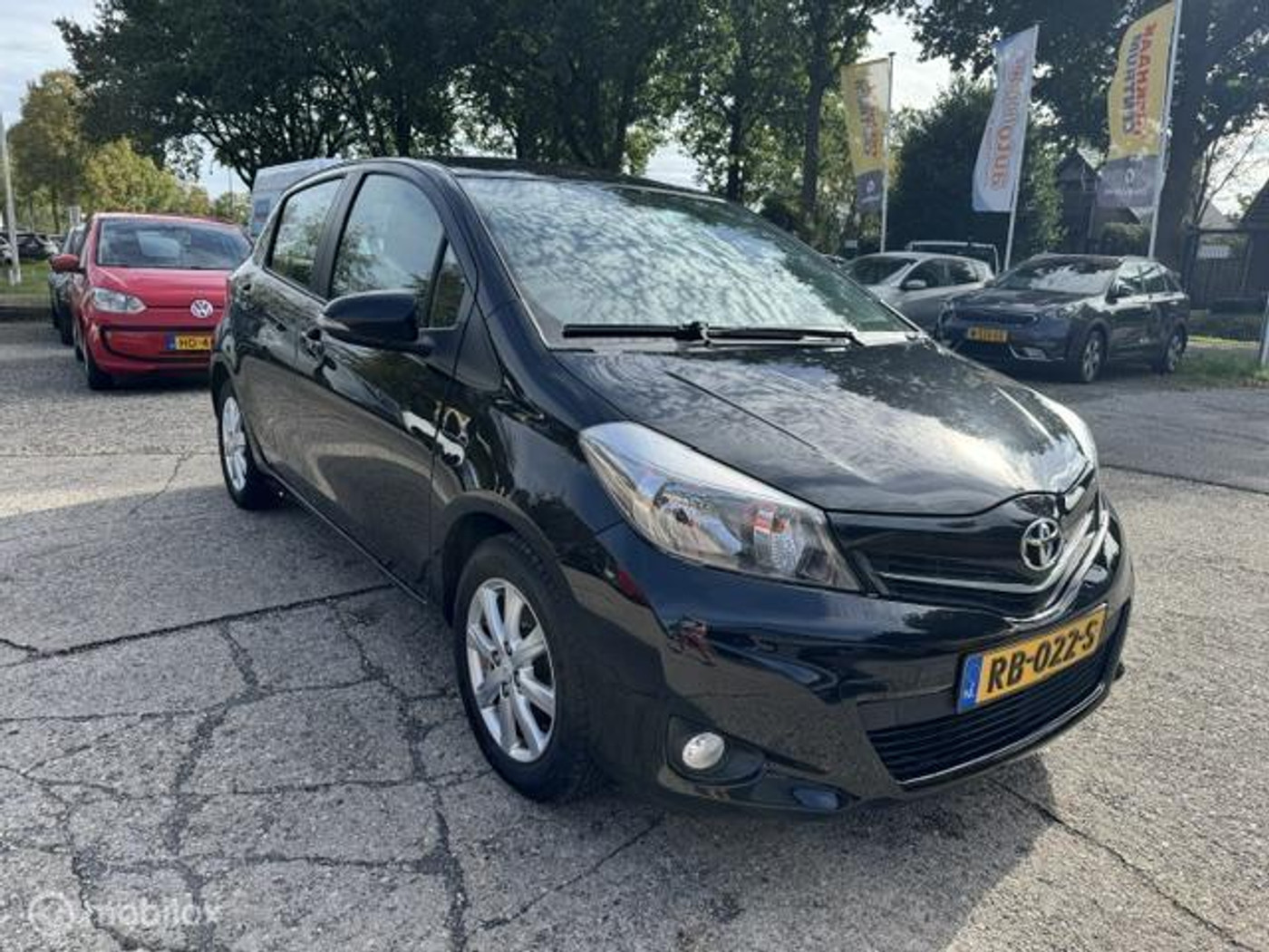 Toyota Toyota Yaris 1.0 VVT-i 5-DRS Comfort 2014 - voorkant
