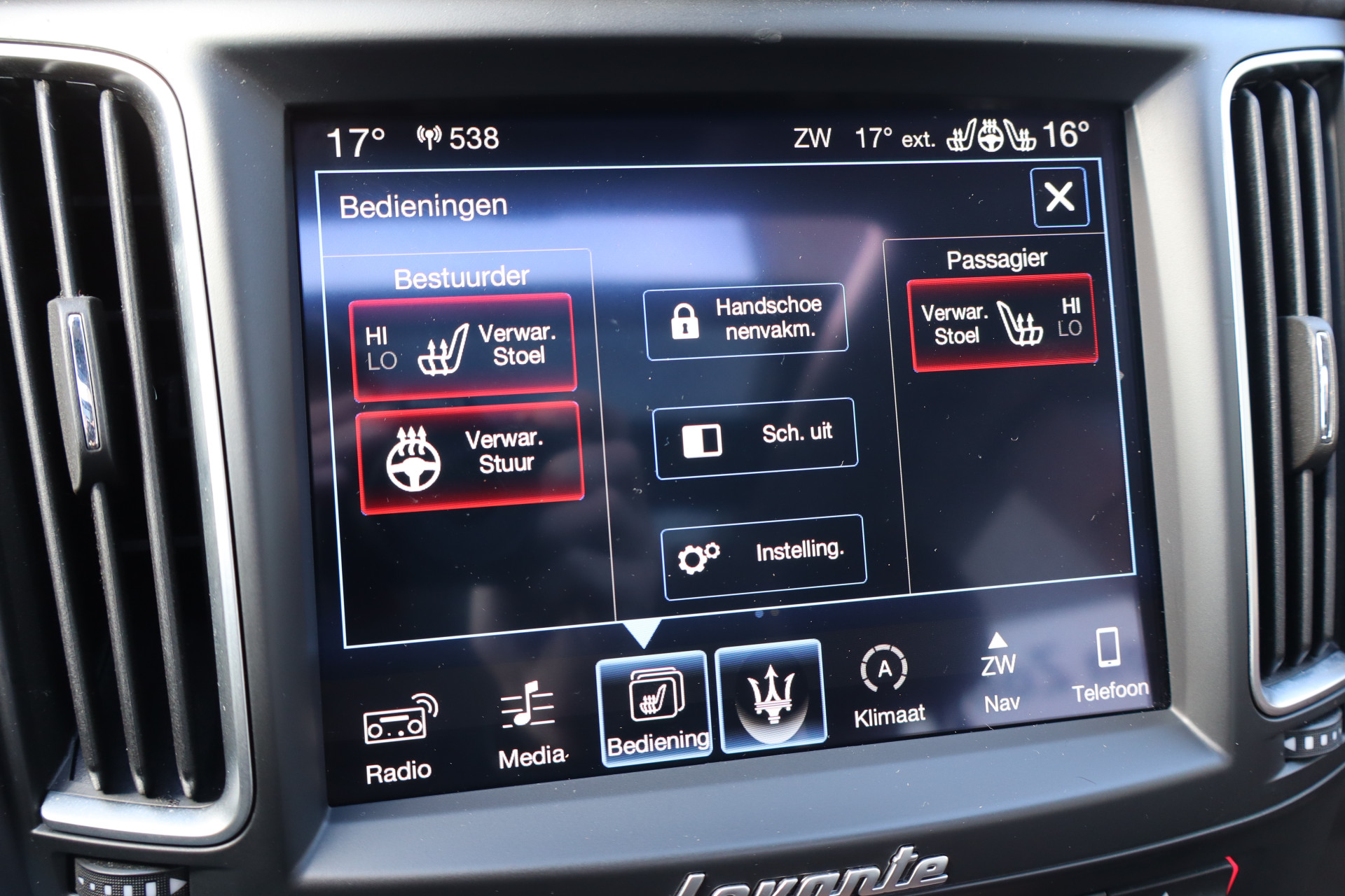 Foto van Maserati Levante S