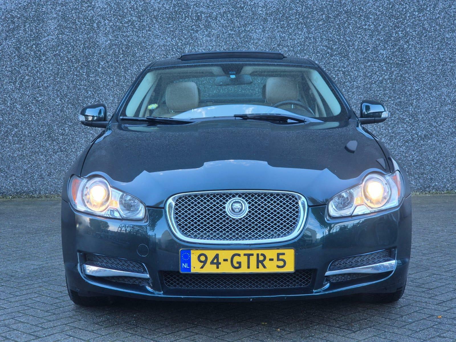 Foto van Jaguar XF