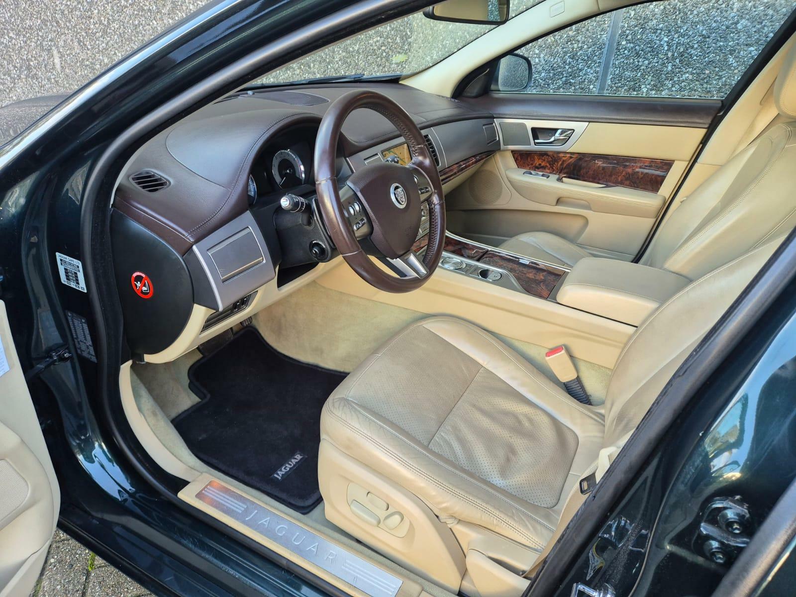 Foto van Jaguar XF