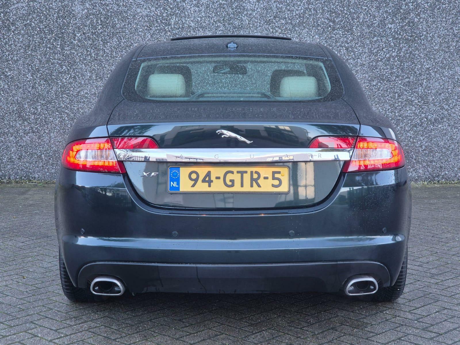 Foto van Jaguar XF