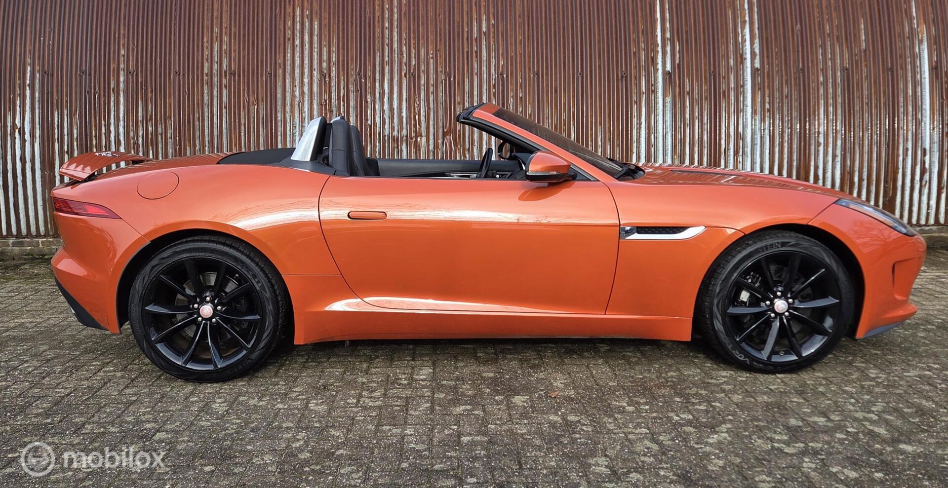 Foto van Jaguar Jaguar F-type Convertible