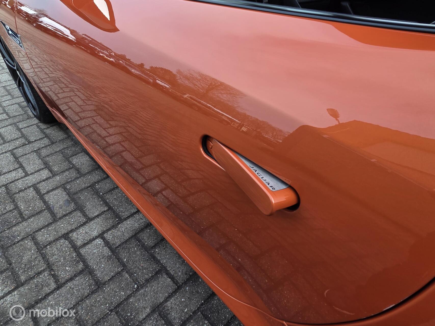 Foto van Jaguar Jaguar F-type Convertible