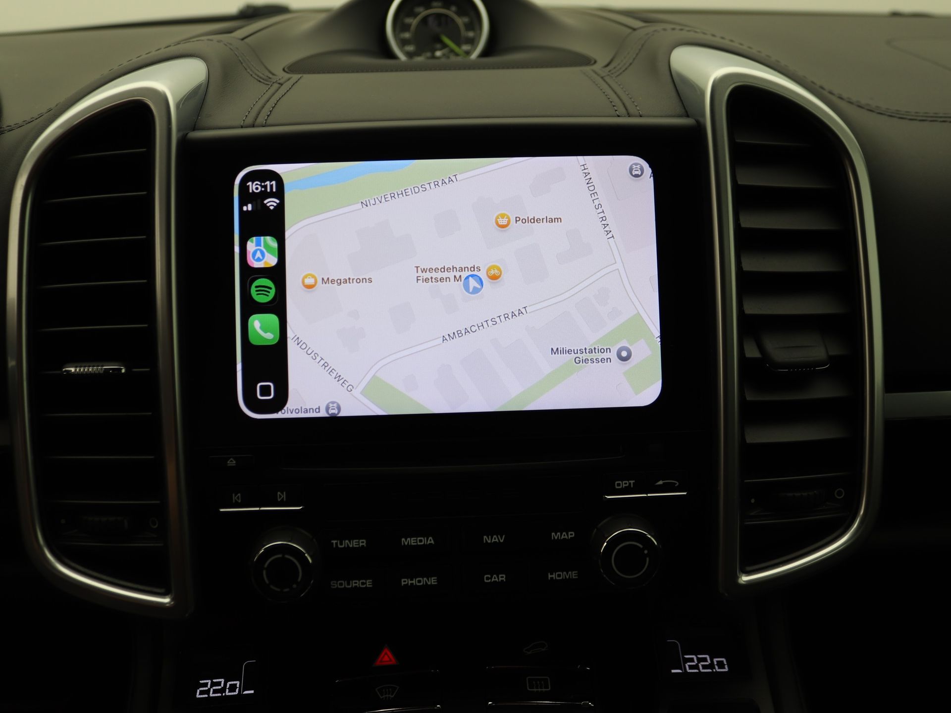 Foto van Porsche Cayenne S E-hybrid