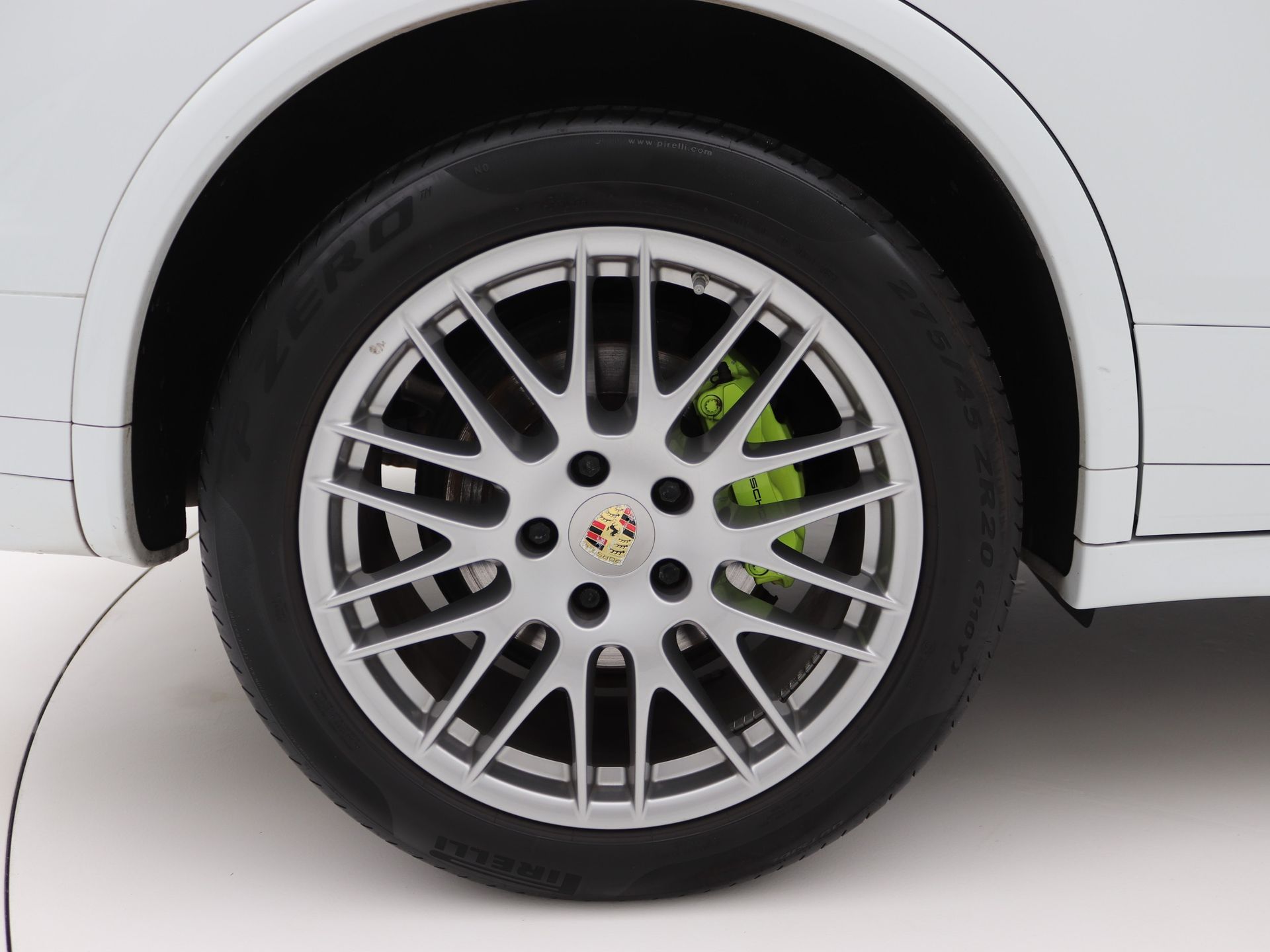 Foto van Porsche Cayenne S E-hybrid