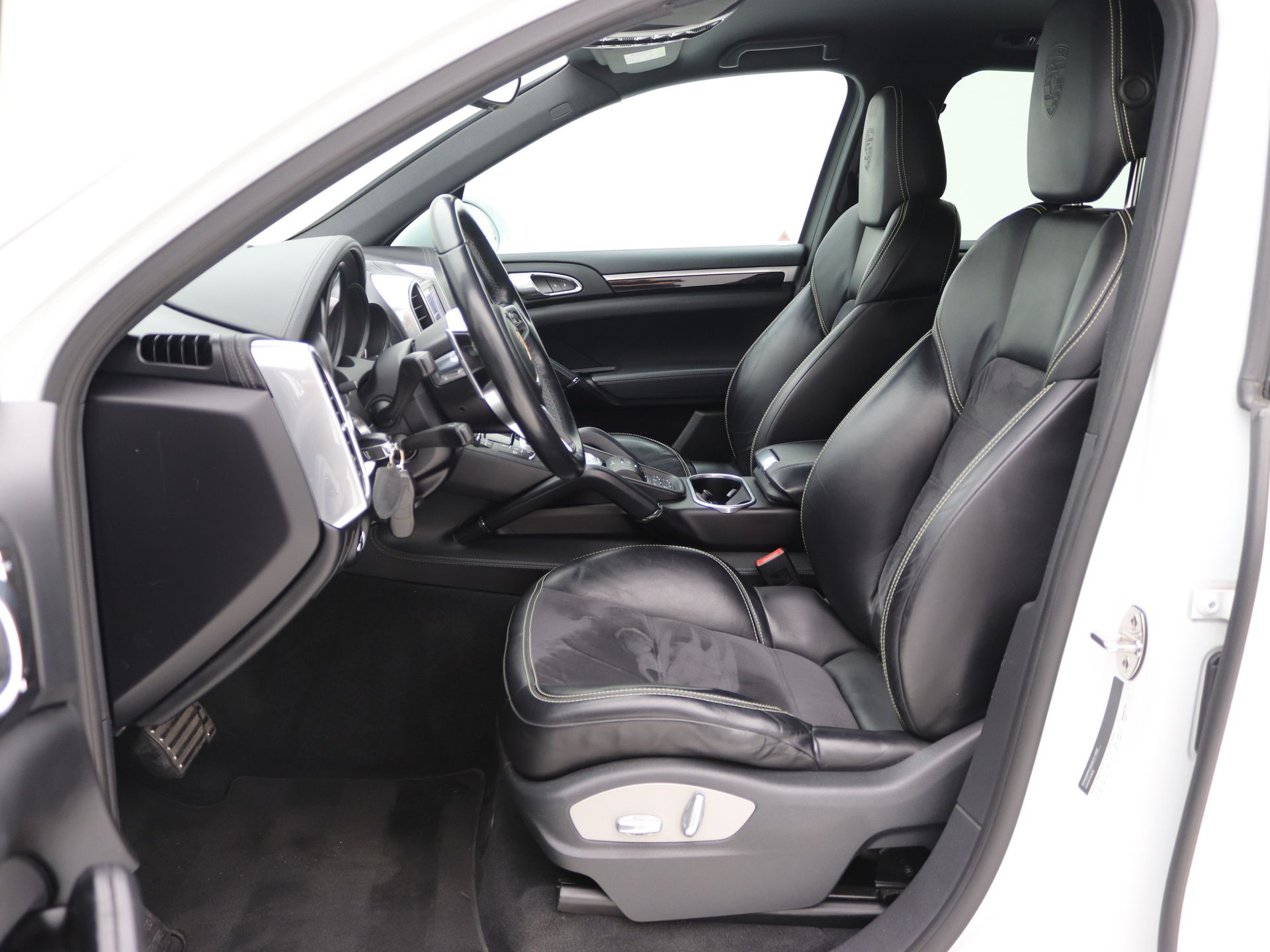 Foto van Porsche Cayenne S E-hybrid