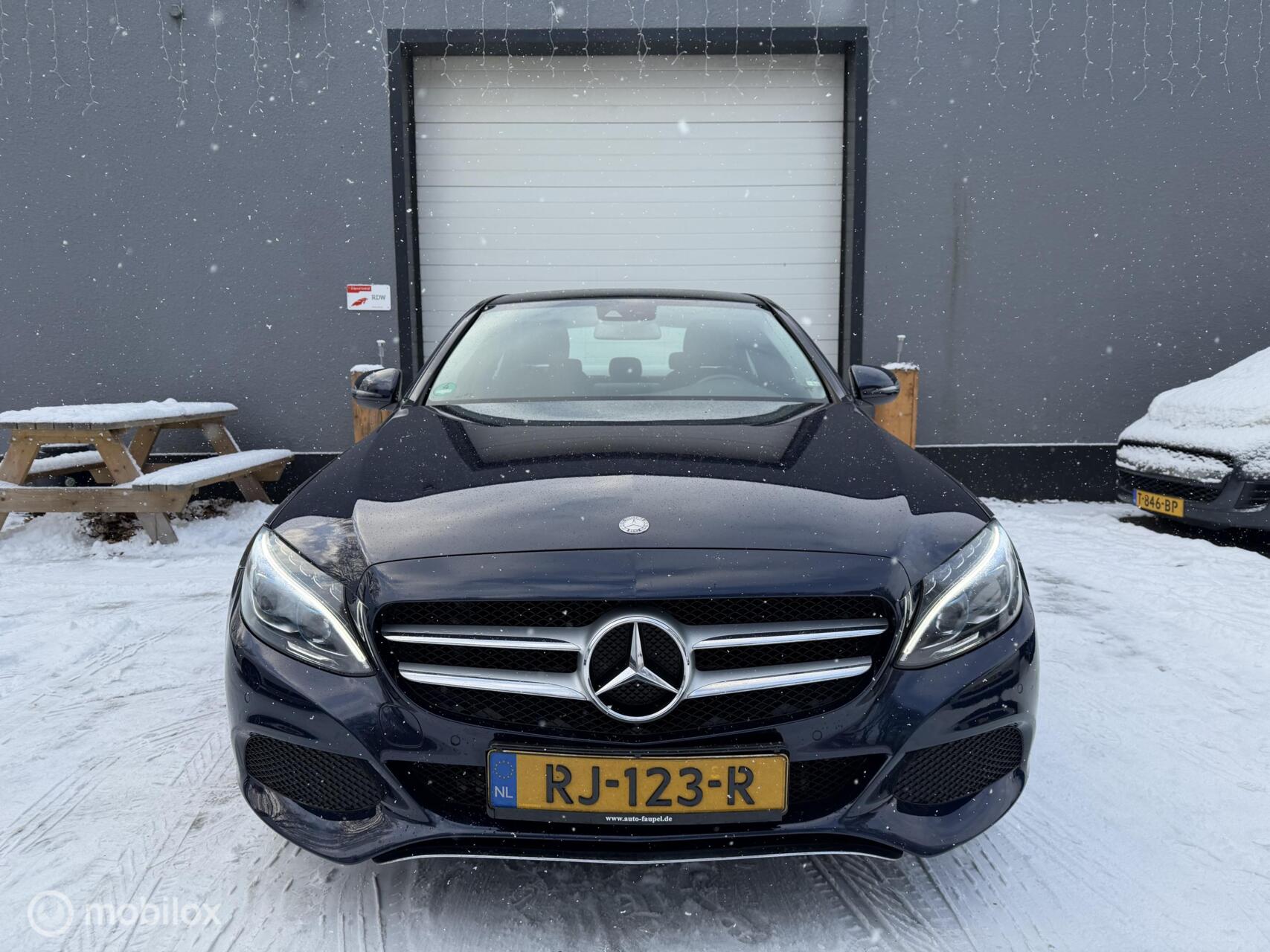Foto van Mercedes-Benz C 350 E