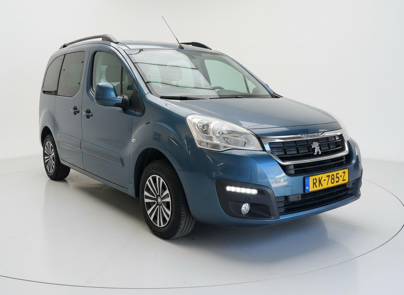 Foto van Peugeot Partner Tepee