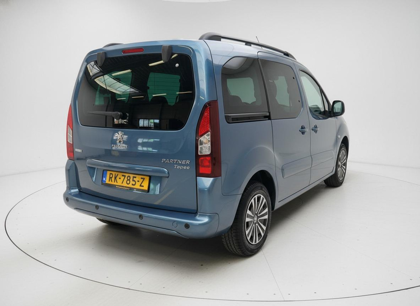 Foto van Peugeot Partner Tepee