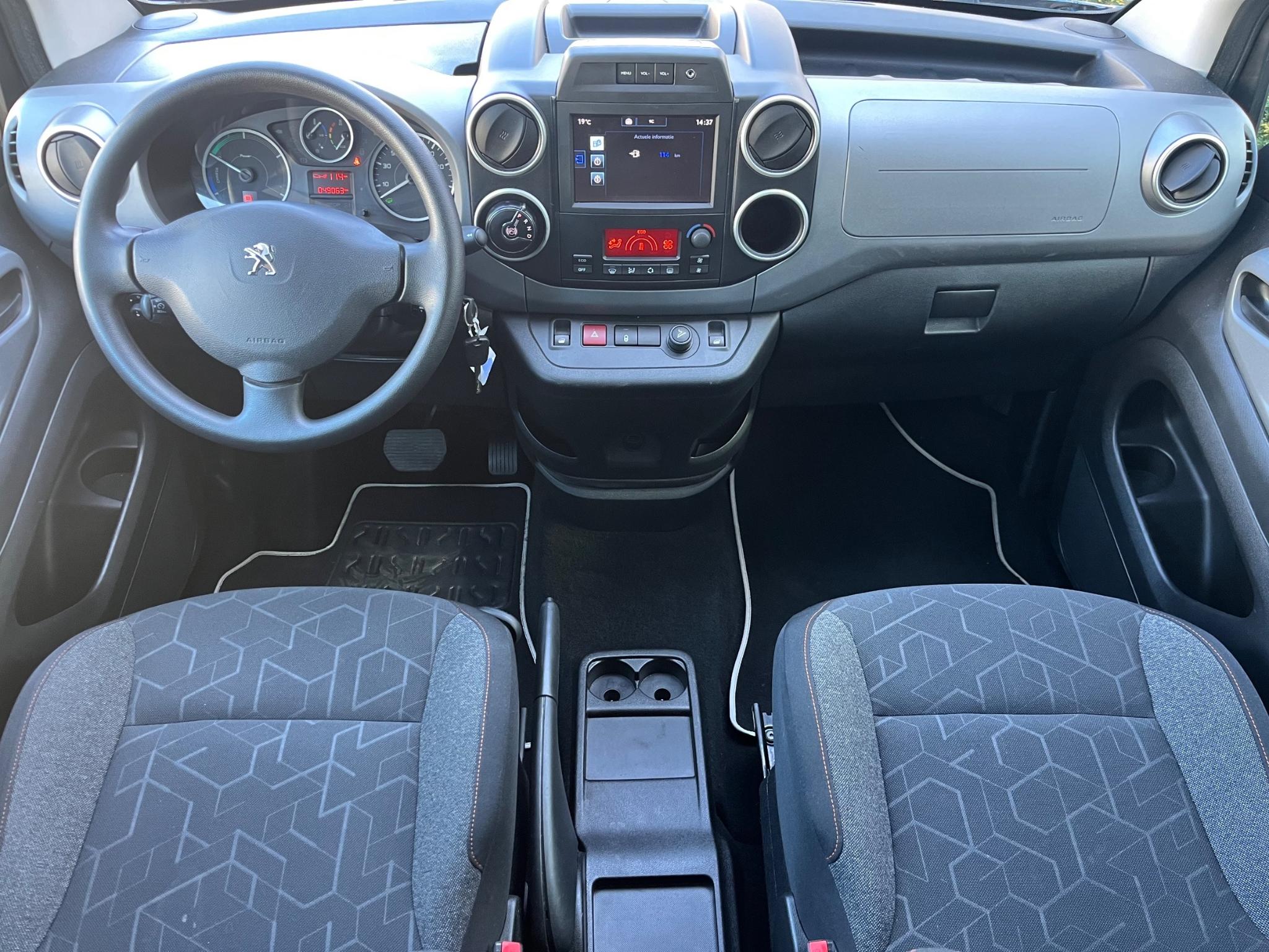 Foto van Peugeot Partner Tepee