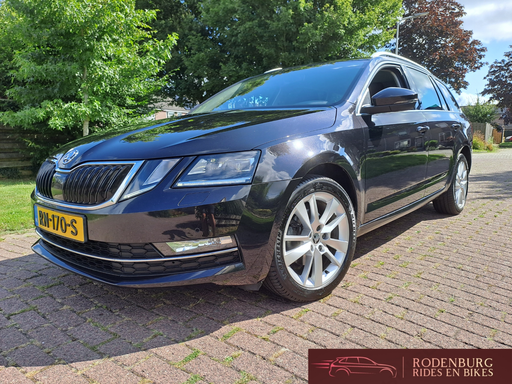 Skoda Octavia Combi 2.0 TDI Nw APK! Greentech Ambition Bus 2017 - voorkant