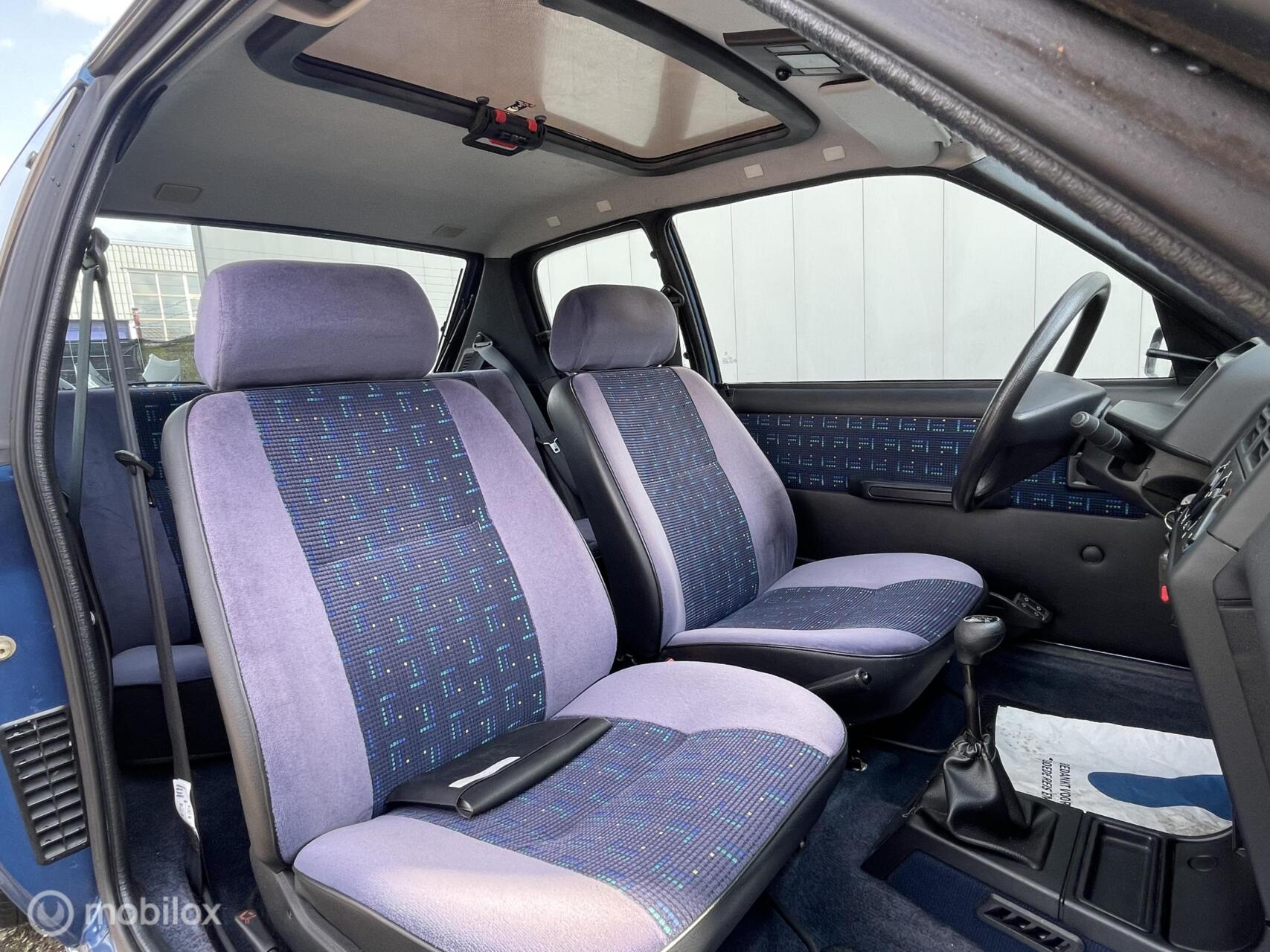 Foto van Peugeot 205