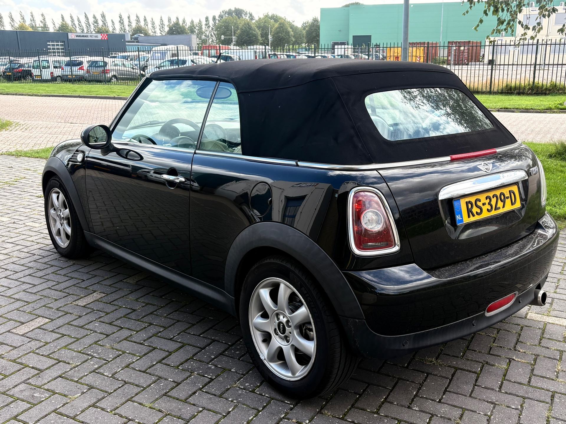 Foto van Mini Cooper Cabrio