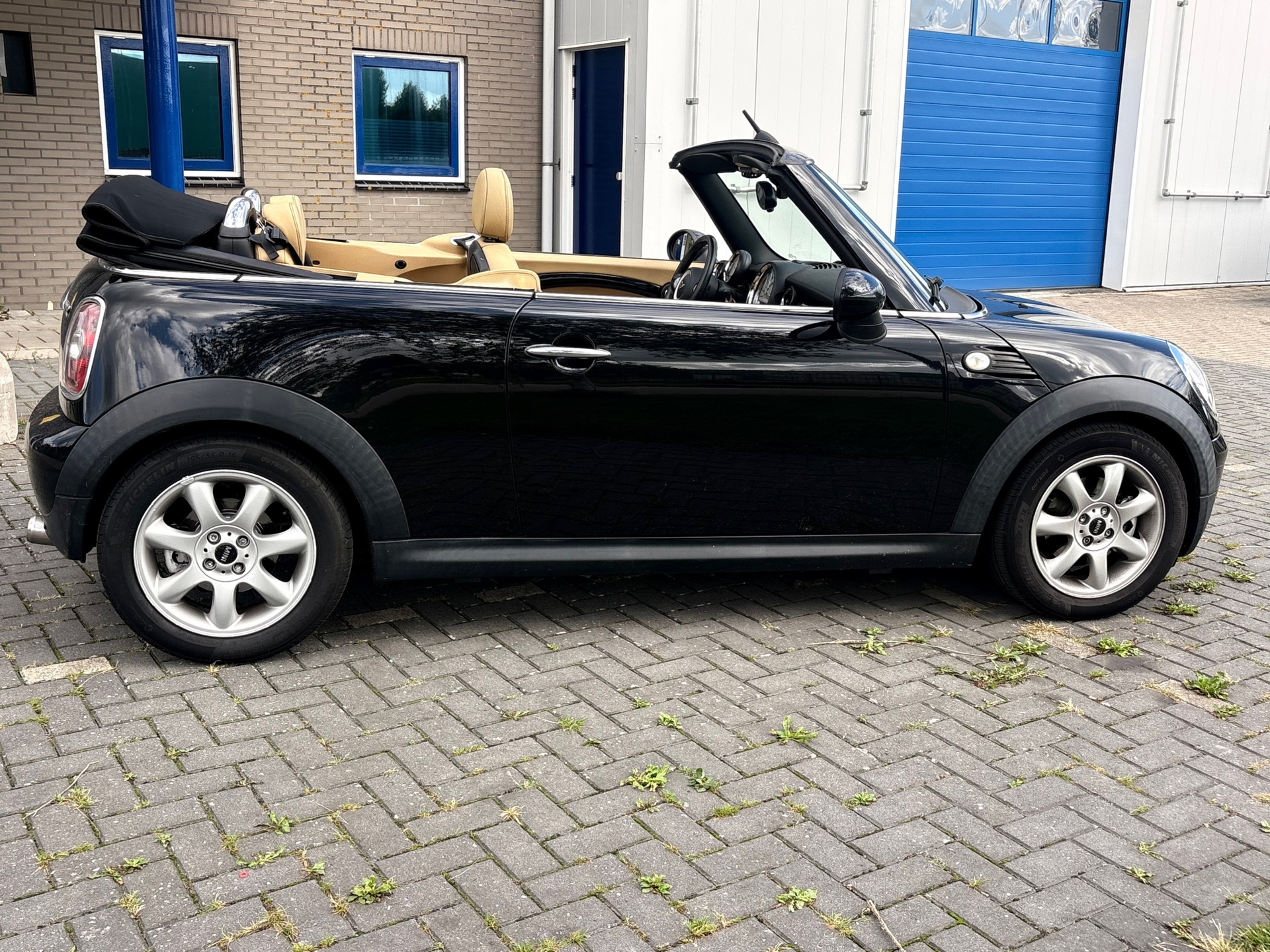 Foto van Mini Cooper Cabrio