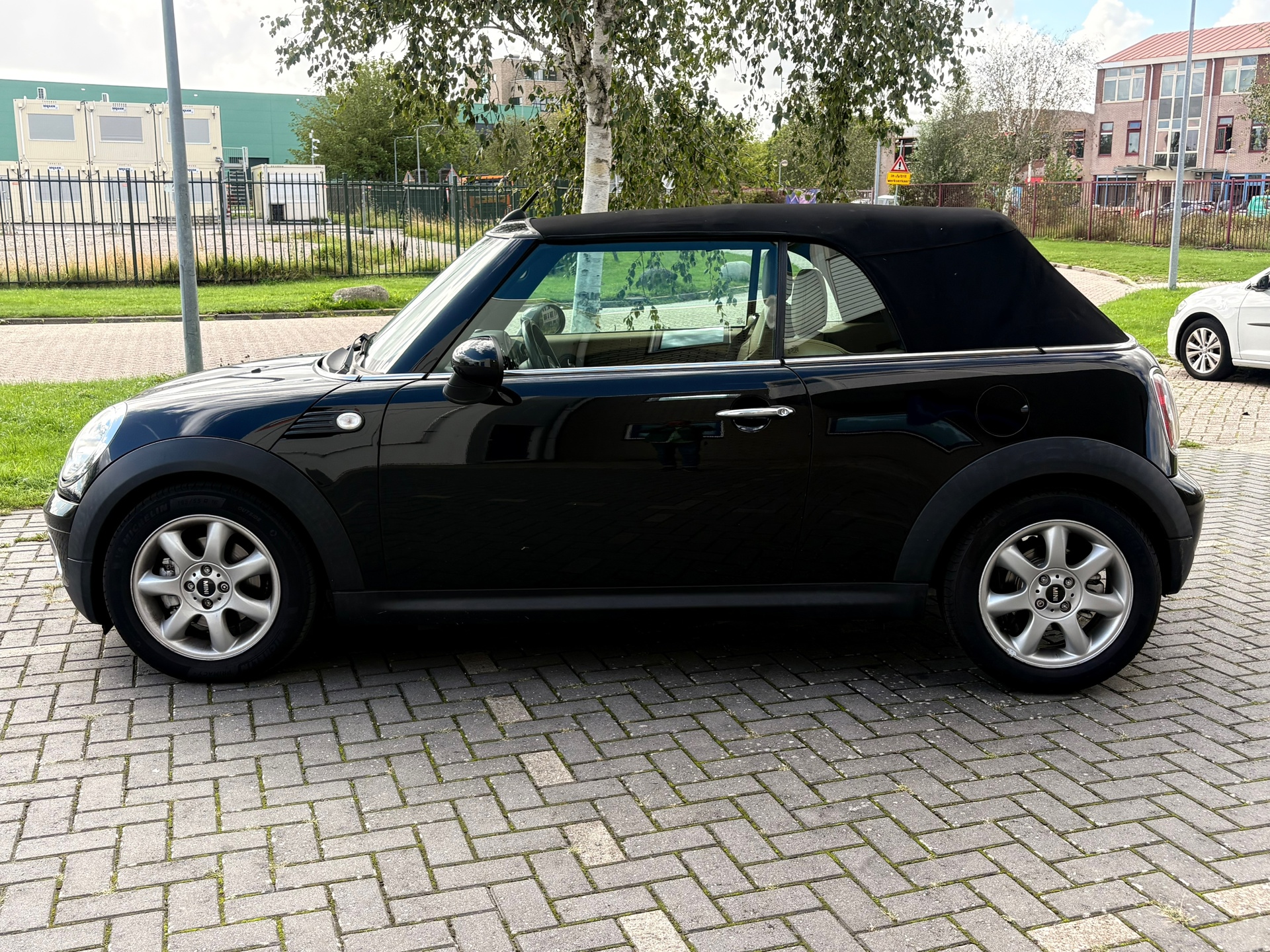 Foto van Mini Cooper Cabrio