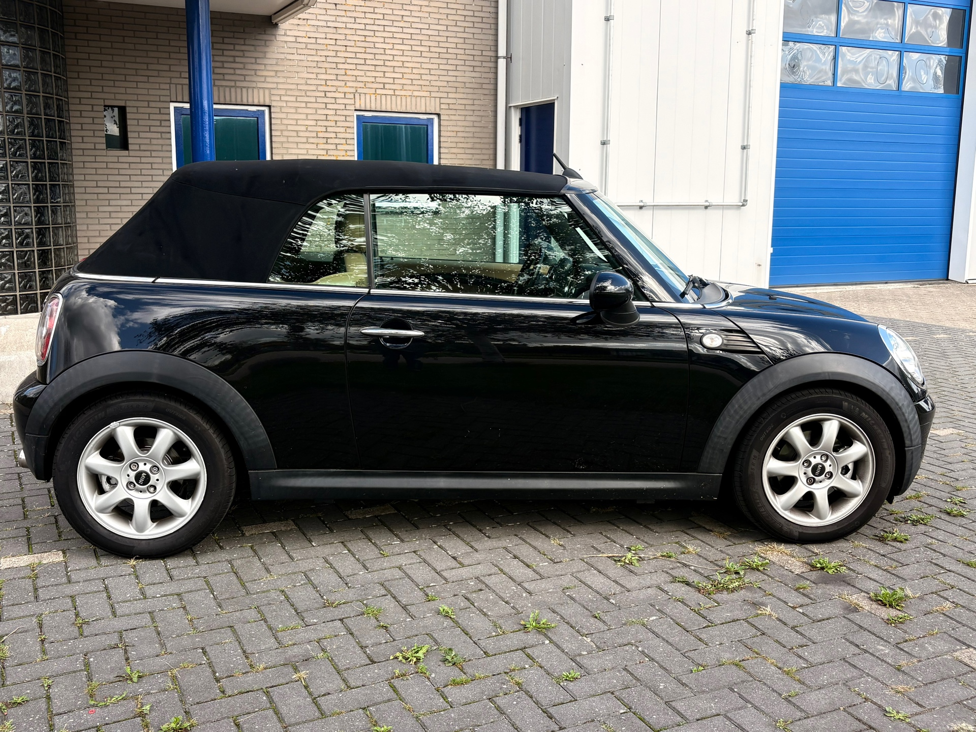 Foto van Mini Cooper Cabrio