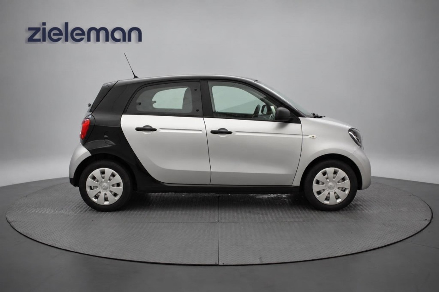 Foto van Smart Forfour