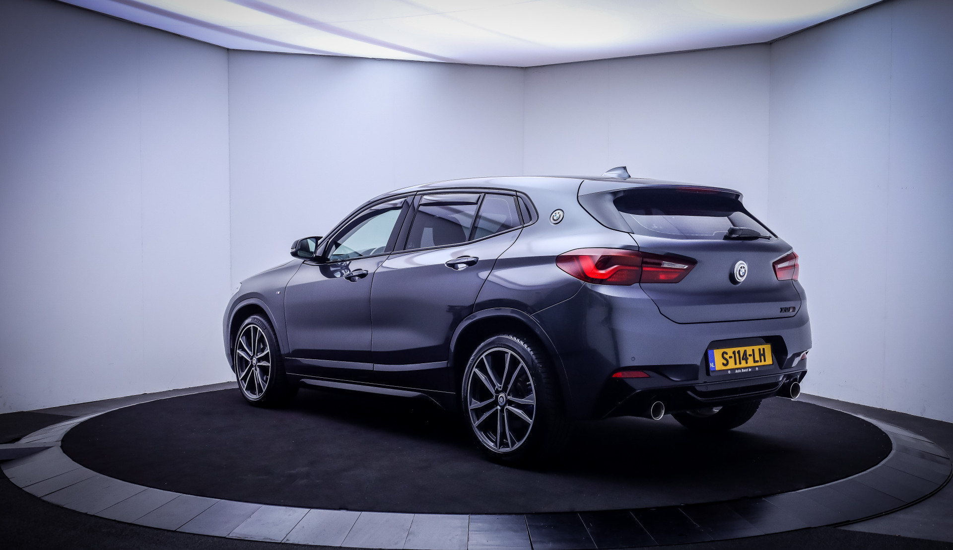 Foto van BMW X2 Sdrive20i