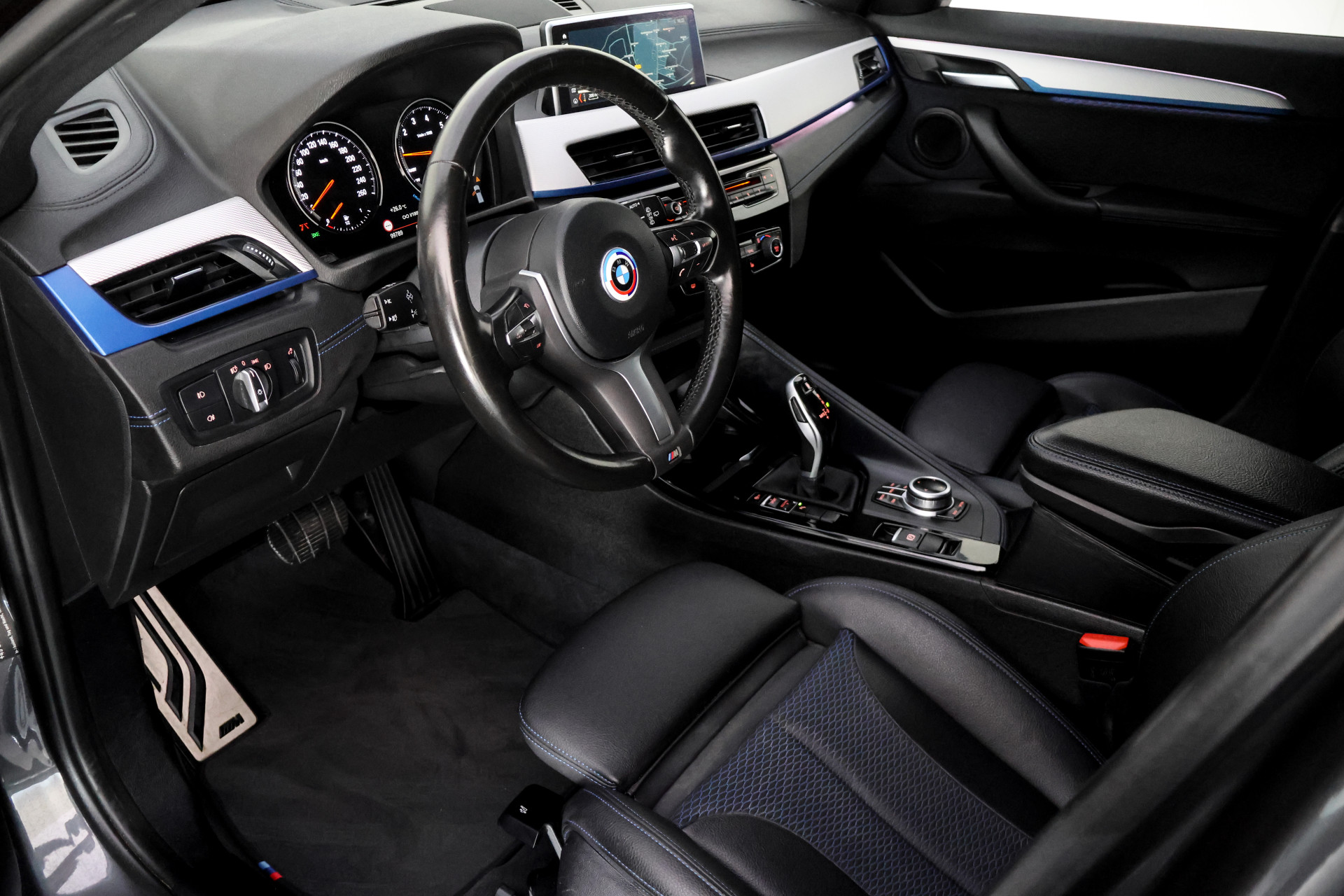 Foto van BMW X2 Sdrive20i
