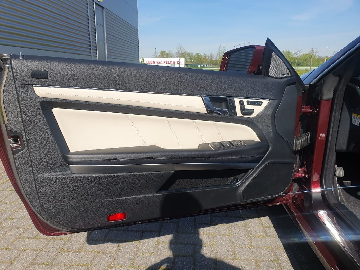 Foto van Mercedes-Benz E 350