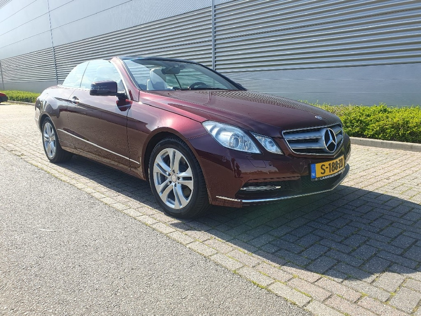 Mercedes-Benz E 350 350 CGI Avantgarde 2011 - voorkant