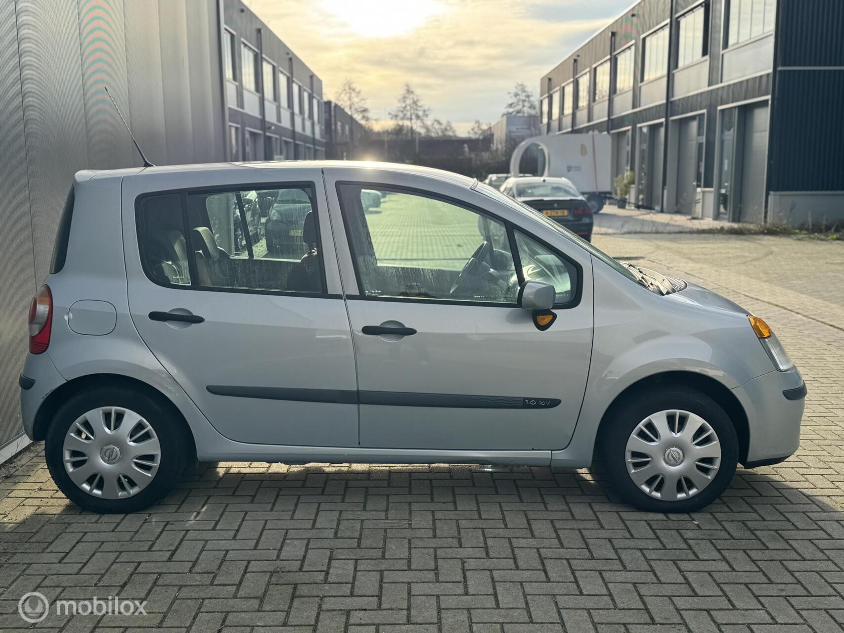 Foto van Renault Modus