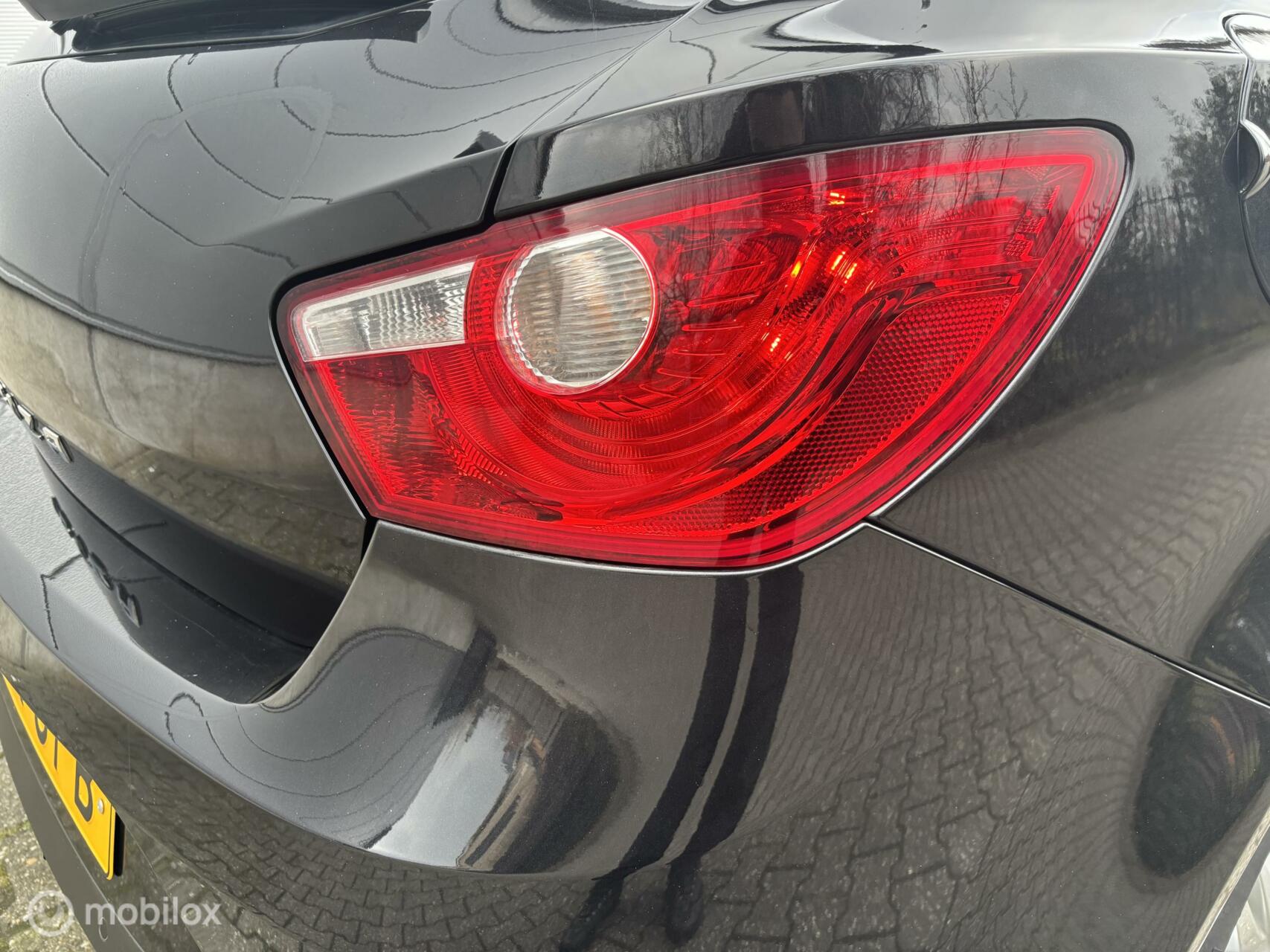 Foto van Seat Ibiza SC