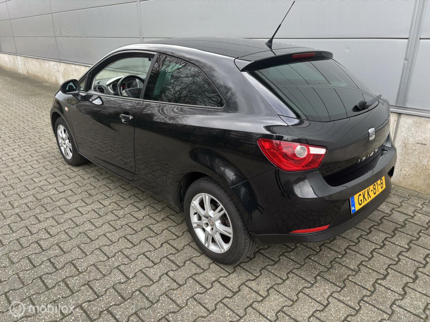 Foto van Seat Ibiza SC