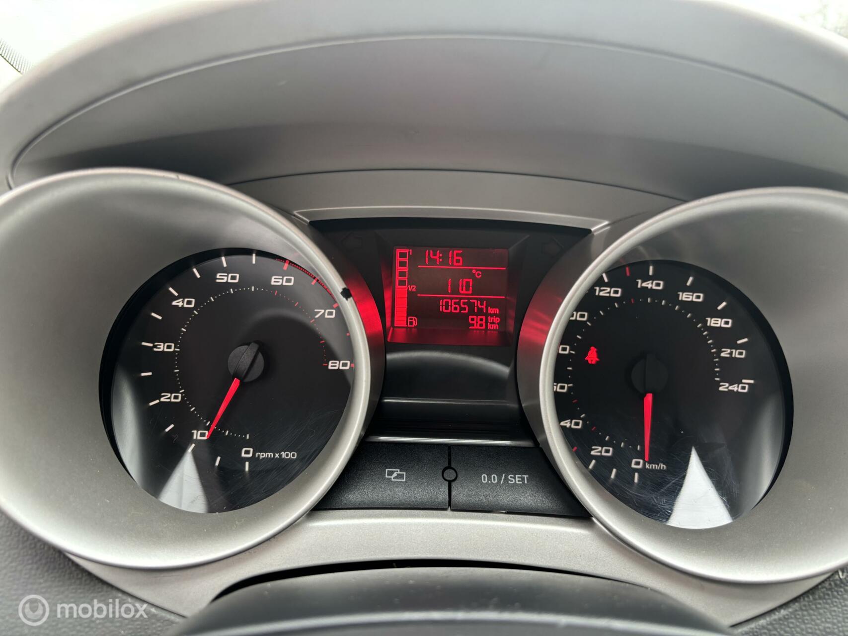 Foto van Seat Ibiza SC