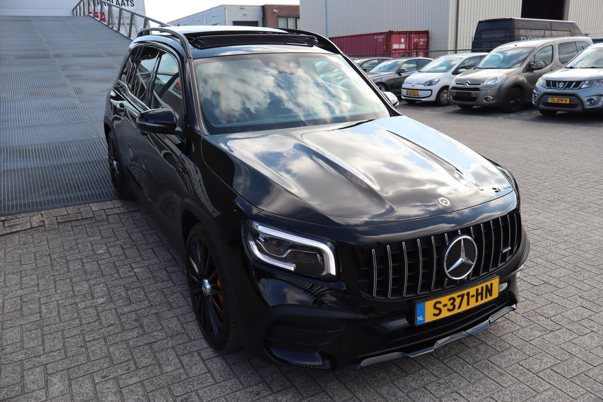 Foto van Mercedes-Benz AMG GLB 35